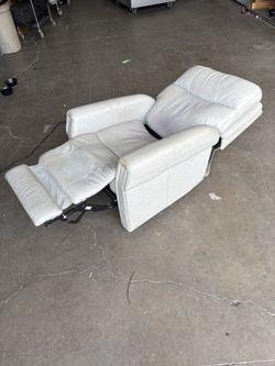 Carroll Power Recliner w/ PH, Lumbar, and Lift | Hooker Furniture - RC603-PHLL4-091