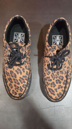 Women size 7 Leopard T.U.K. Creepers