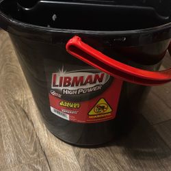 Two Compartment Bucket