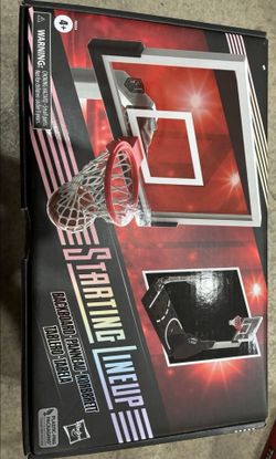 Starting line up bb court