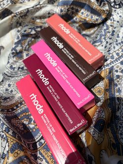 Rhode lip gloss