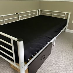 2 Twin Beds Or Bunk Bed