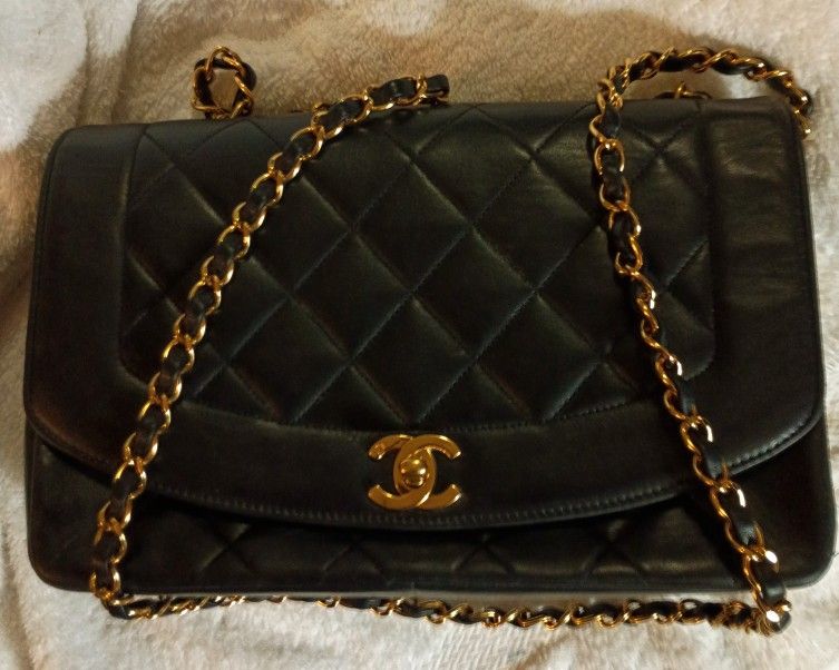 Chanel Purse Diane Bag (1994 Through 1996 Style)