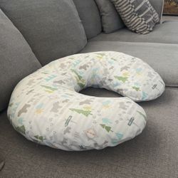 Breast Feeding Pillow