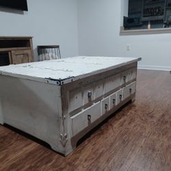 COFFEE TABLE