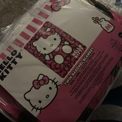 Hello Kitty Blanket 