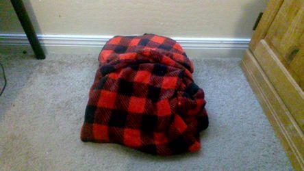 Quality buffalo plaid Robe w/ hoodie
