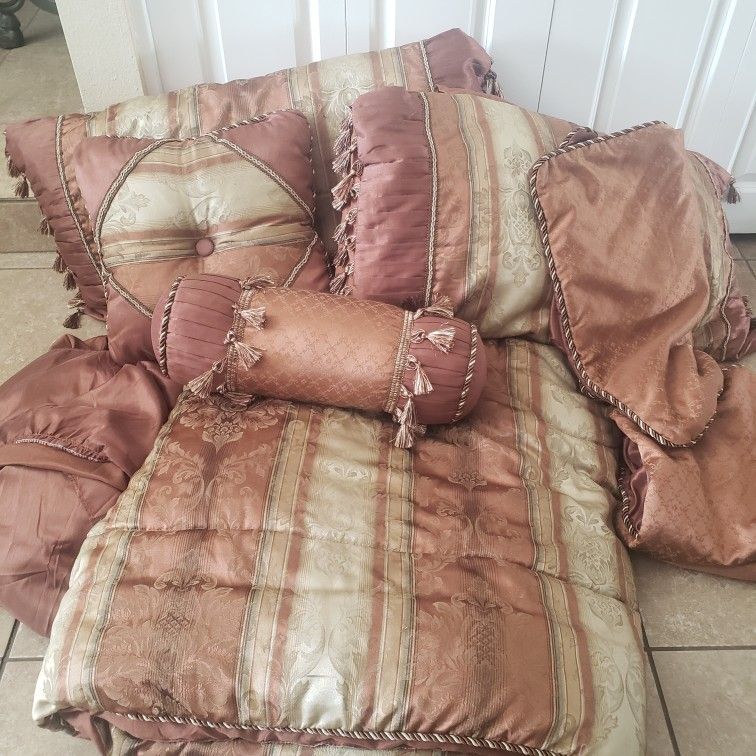 King Comforter Set ...Chris Madden