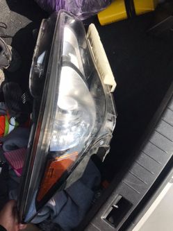Right side head light Infinity Q50
