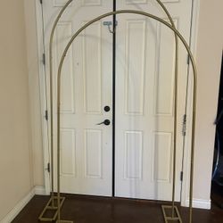 Gold Metal Arches Photo Backdrop for Events 6.6 and 7.2ft Set of 2