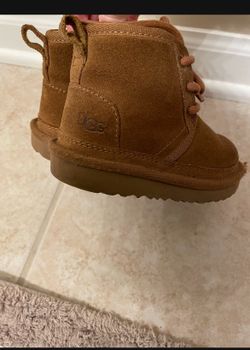 Ugg Boots Size 7 Kids