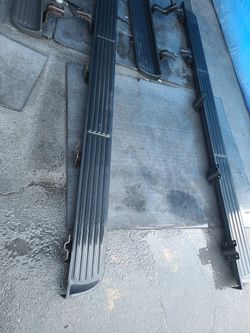 Ford Ecomoline Steps Bars