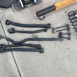 2021 Wrangler JLU Stock Suspension w/o Shocks