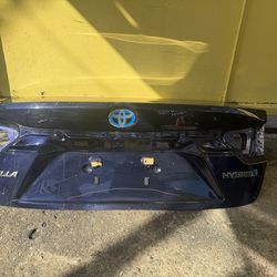 2020-2025 TOYOTA COROLLA TRUNK LID