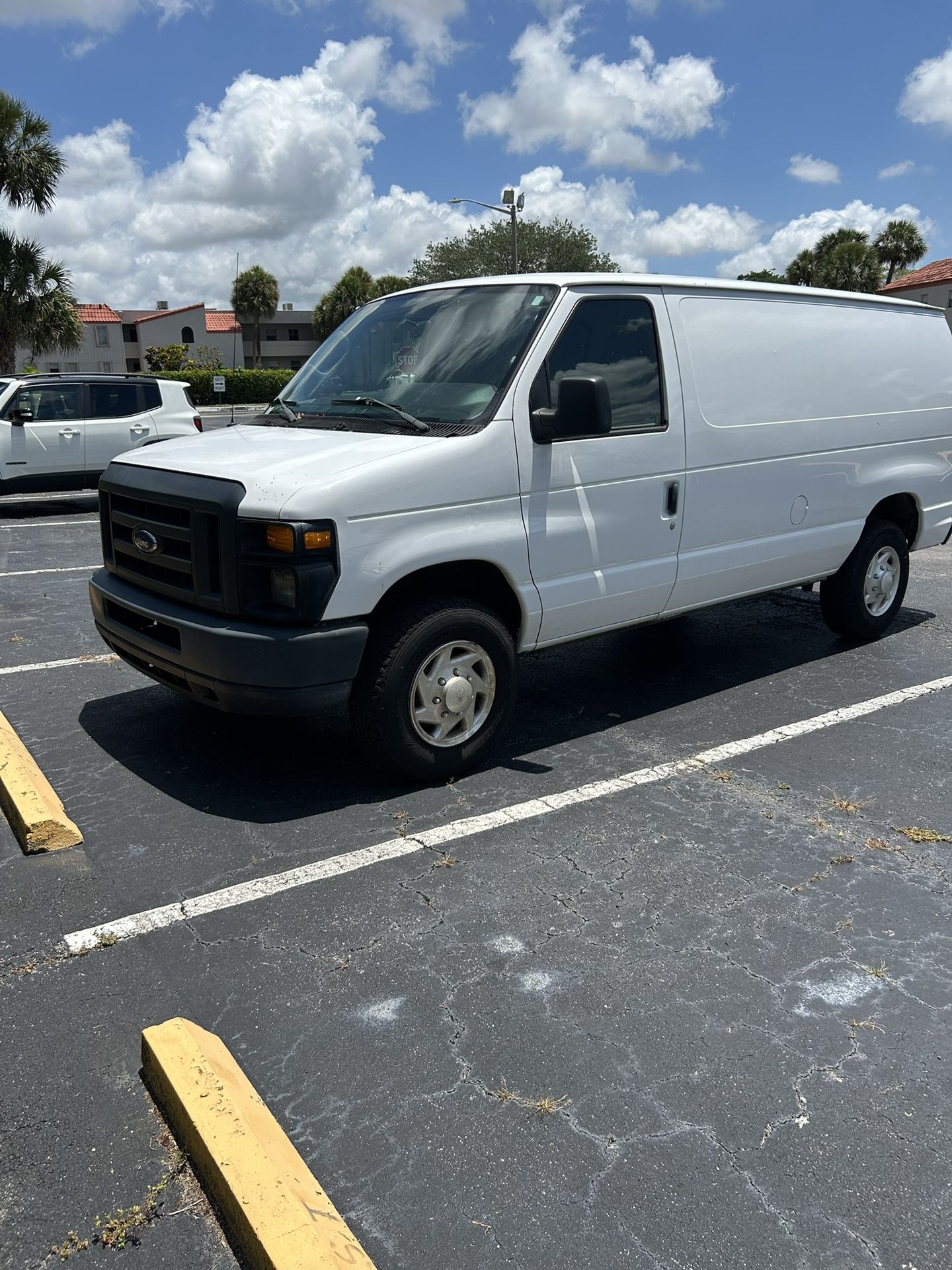 2013 Ford E-250 Cargo Van