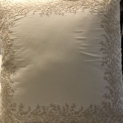 2 Pillow Sham & decorative pillow 