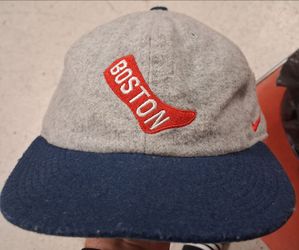 Nike / Cooperstown Collection Boston Red Sox Strapback Hat