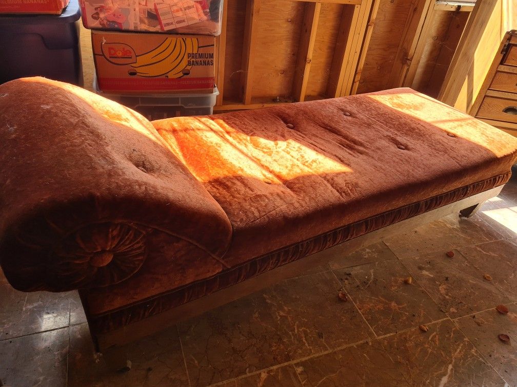 Antique Chaise Lounge