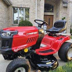 Riding Lawn Mowet