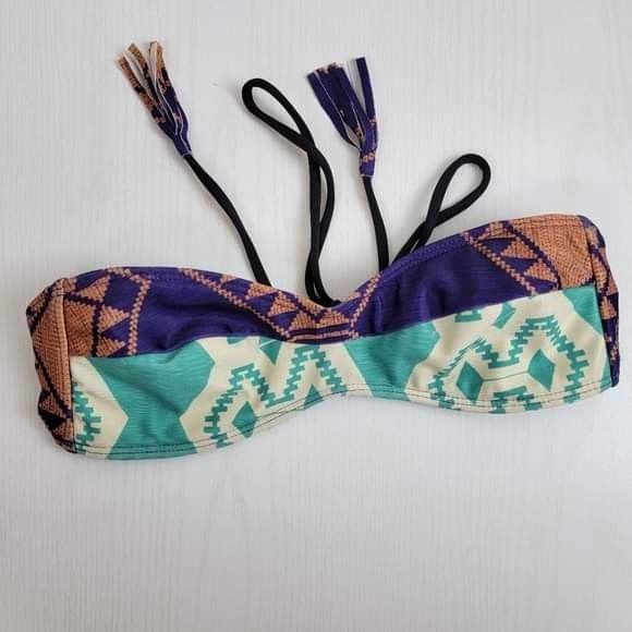 Tallow Geometric Pattern Swim Top Size 4