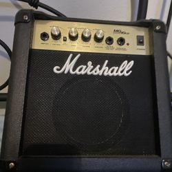 Marshall MG10CD Guitar Amp Xlnt Condition 