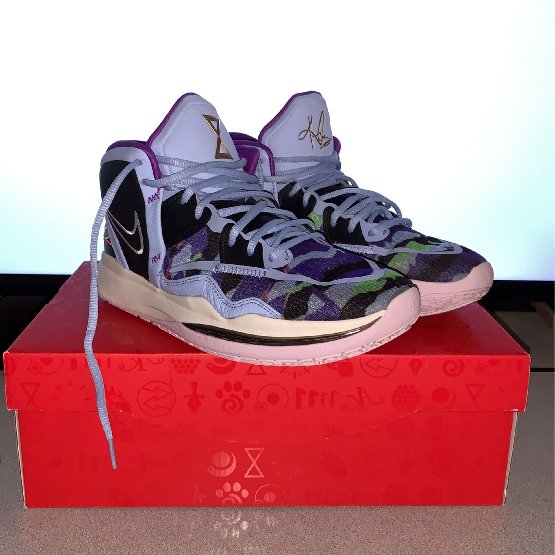 Kyrie Infinity Basketball Shoes