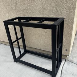 Aquarium stand