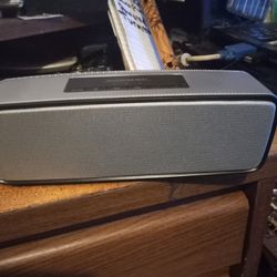 Bluetooth Speaker Portable BOSE clone New