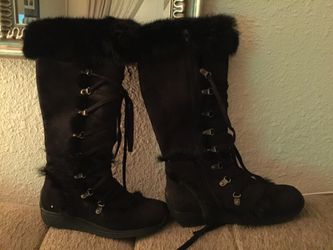 Girls boots like new # 5 1/2