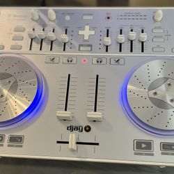 Vestax Spin Digital DJ Controller