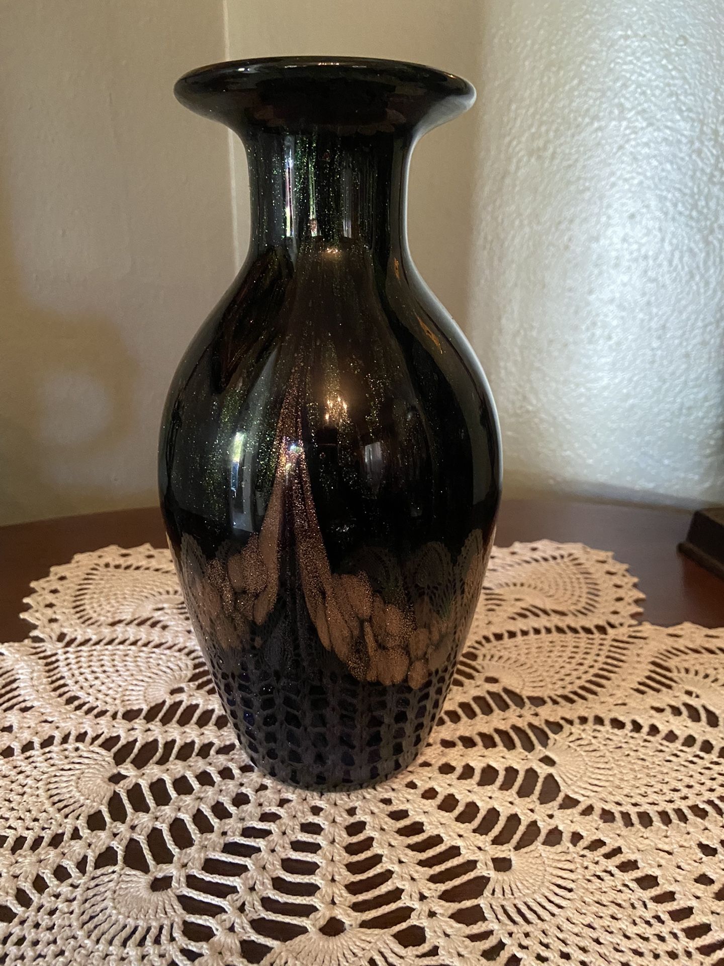 Vintage Fenton Sparkly Vase (9”)
