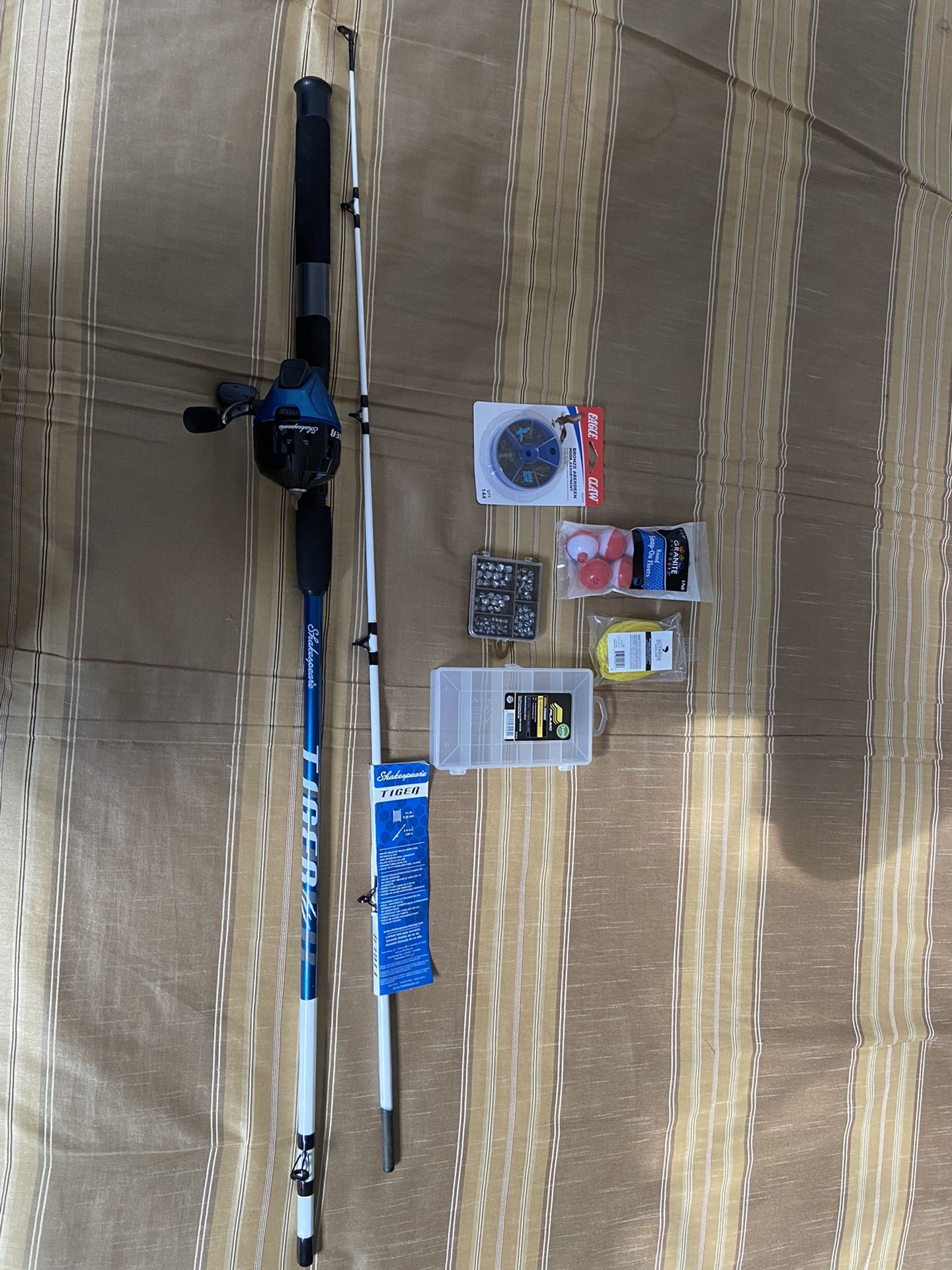 Fishing Rod With Accessories