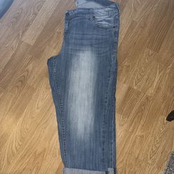 Torrid boyfriend jeans