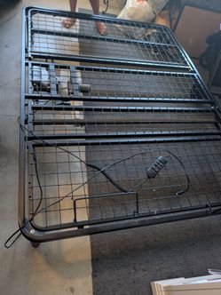 Adjustable motorized bed base Queen Size