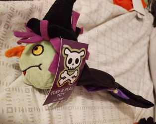 PET TOY LARGE AND DURABLE, HALLOWEEN WITCH, LONG TAIL TO TUG, NEW WITH TAGS