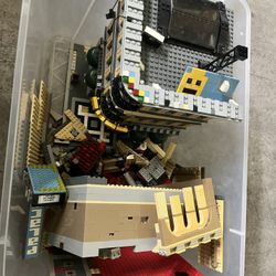 Lego Grand Emporium Palace Cinema Chineses Theatre Modular Building Europe Department Store Bulk Container Bin