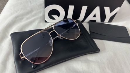 Quay Aviator Sunglasses Gold Frame Smoke Lens