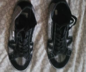 ***Tory - Van's, Black, Size 9***