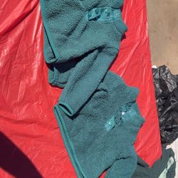 Sweaters Size 3T toddlers