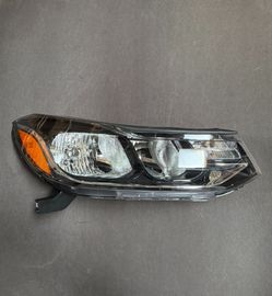 RH Headlight Assembly 2017-2022 Chevy Trax LS LT Halogen headlamp Passenger Side