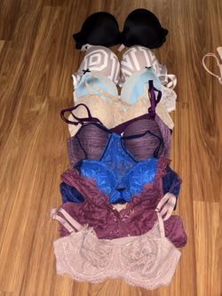 8 Victoria secret Bra’s