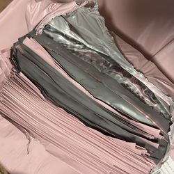 New shipping mailers bag