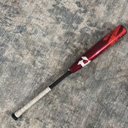 New Demarini zoa 32in drop 5 usssa bat
