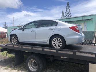 2012 Honda Civic Ex (ONLY FOR PARTS)