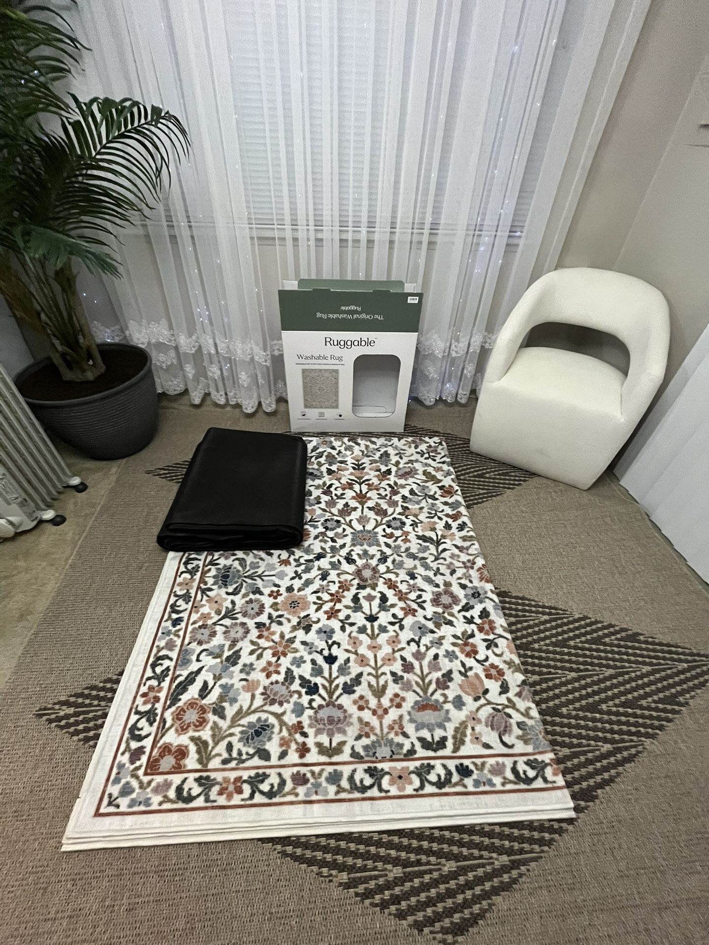 New, Ruggable Flatwoven Washable Arabelle Rug, 8' x 10'