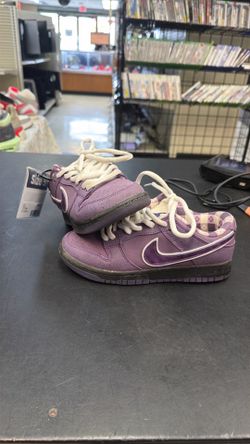 Nike SB Dunk Low Purple Lobster