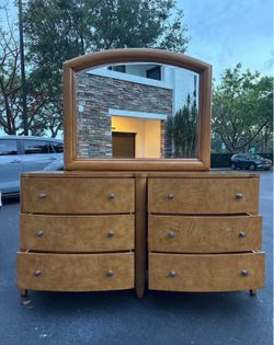 BEDROOM DRESSER 6 DRAWERS WITH MIRROR MAPLE COLOR LIKE NEW BY INDONÉSIA FURNITURE