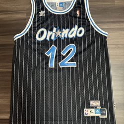 Adidas Orlando Magic Dwight Howard #12 NBA Pinstripe Stitched Jersey Men’s +2 XL  100% authentic. Good condition.   This product is an officially lice