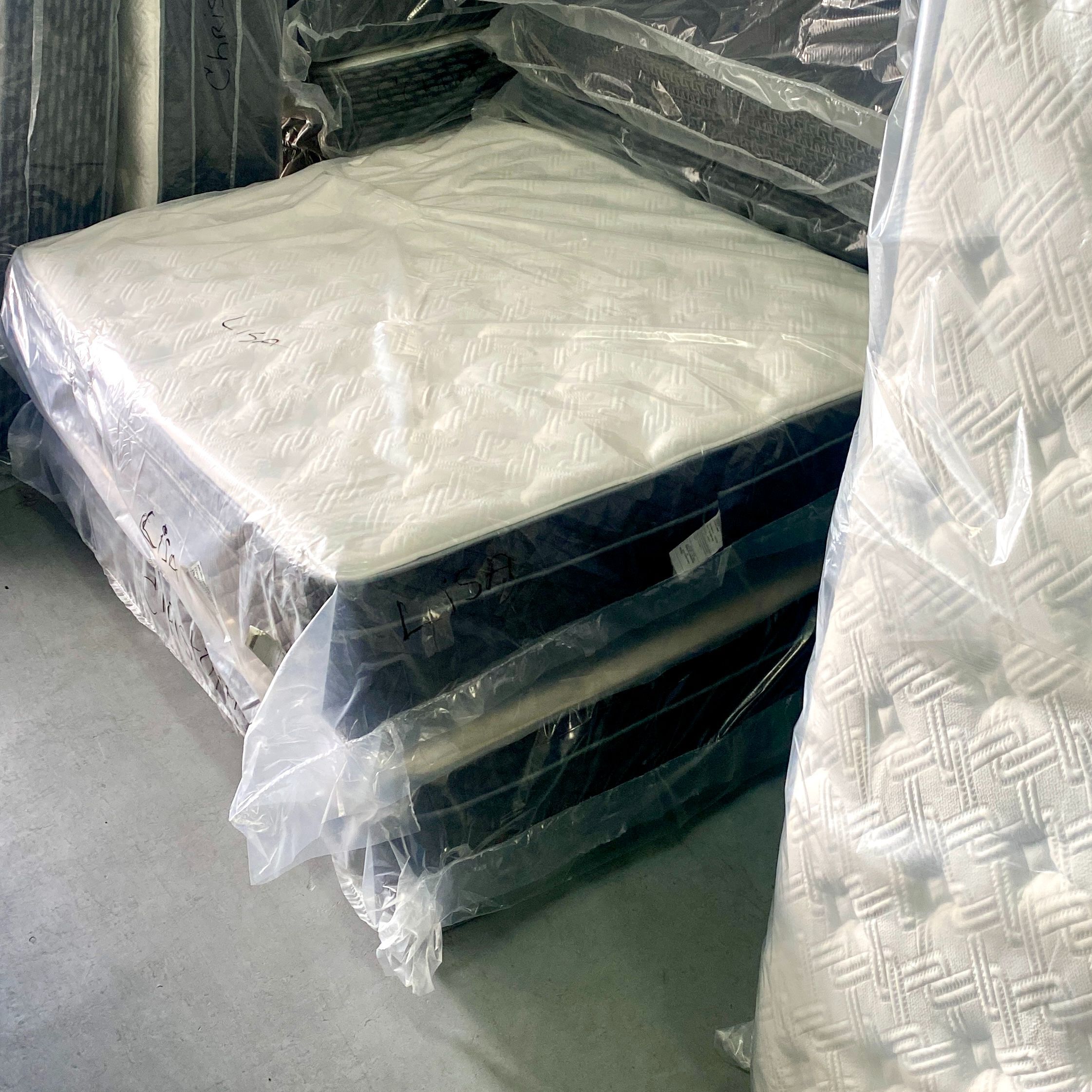 MOVING OUT NEW Mattresses (EVERY Sizes) Must Go