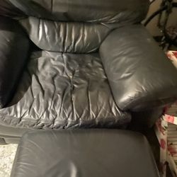 Black Leather Seating Chair